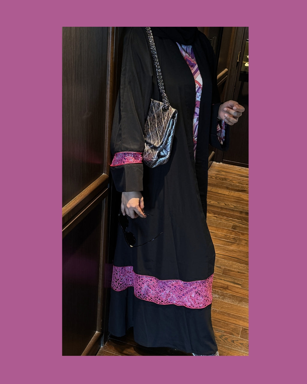 Noir bloom abaya
