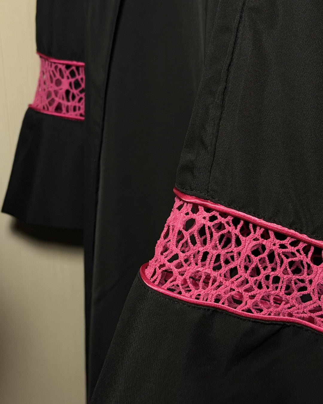 Noir bloom abaya